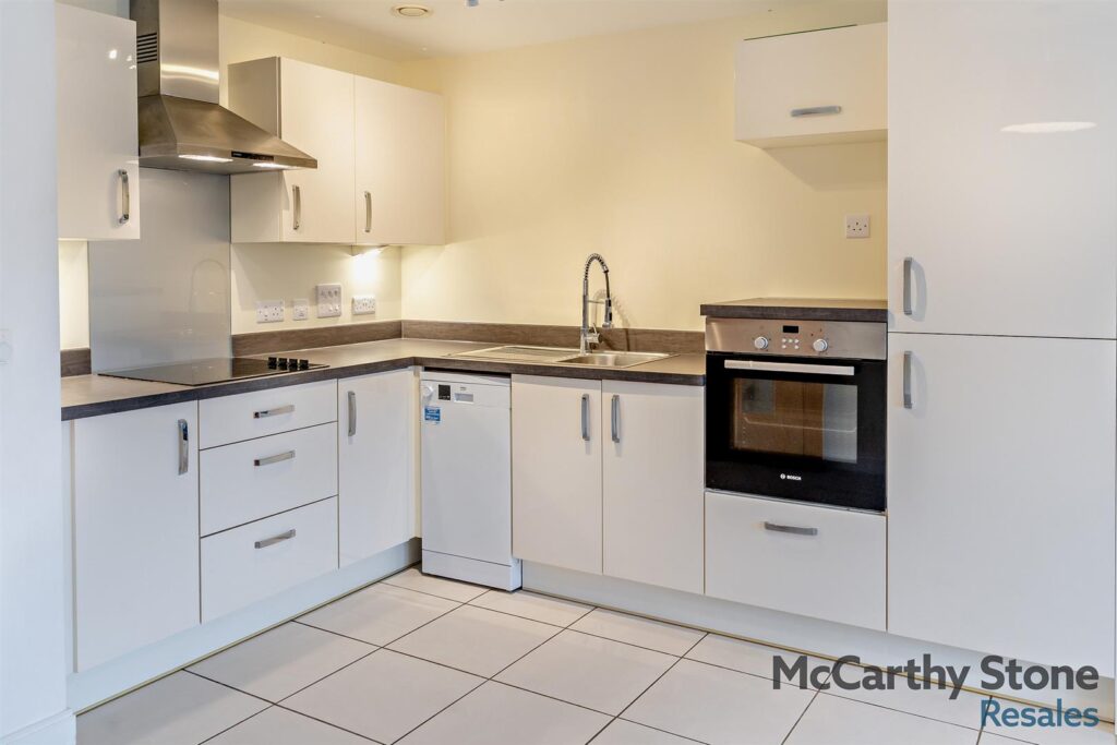 81 – 89 Gower Road, Sketty, Swansea, West Glamorgan, SA2 9BH