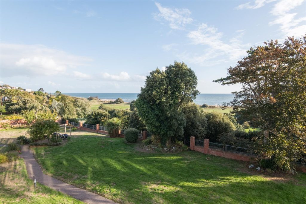 Roswell Court, Douglas Avenue, Exmouth