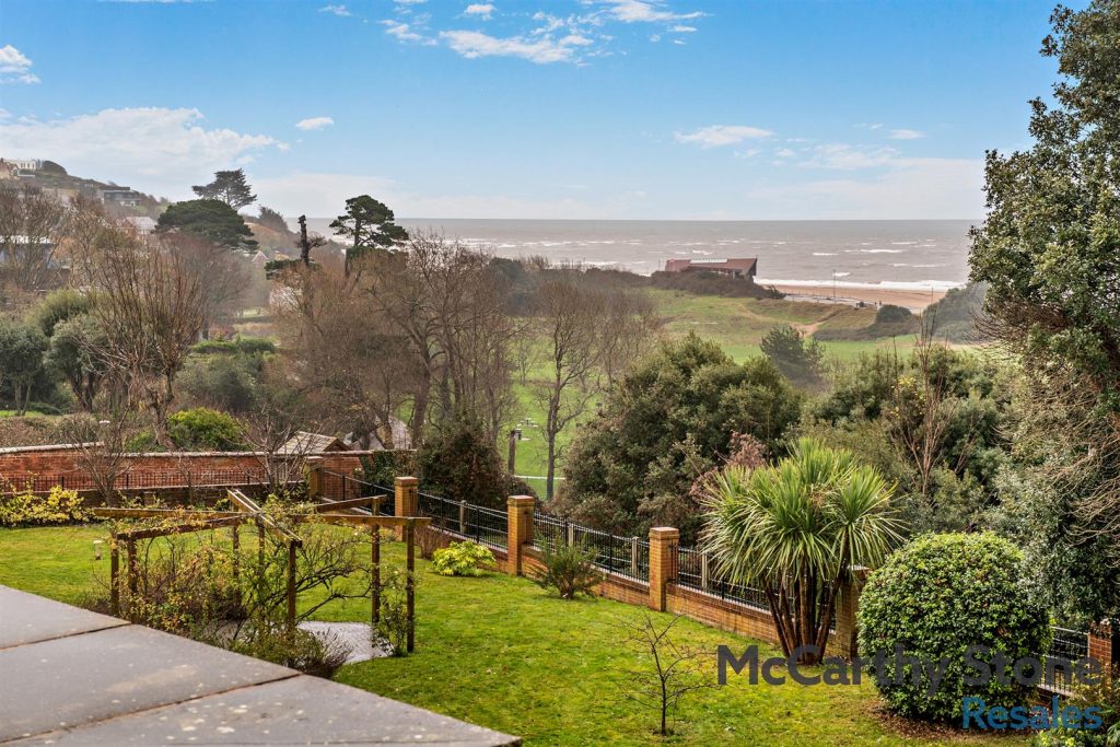Roswell Court, Douglas Avenue, Exmouth