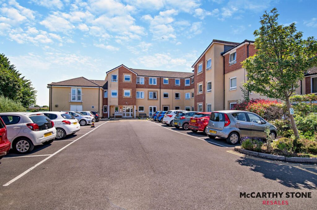 Fussells Court, Station Road, Worle, Weston-Super-Mare