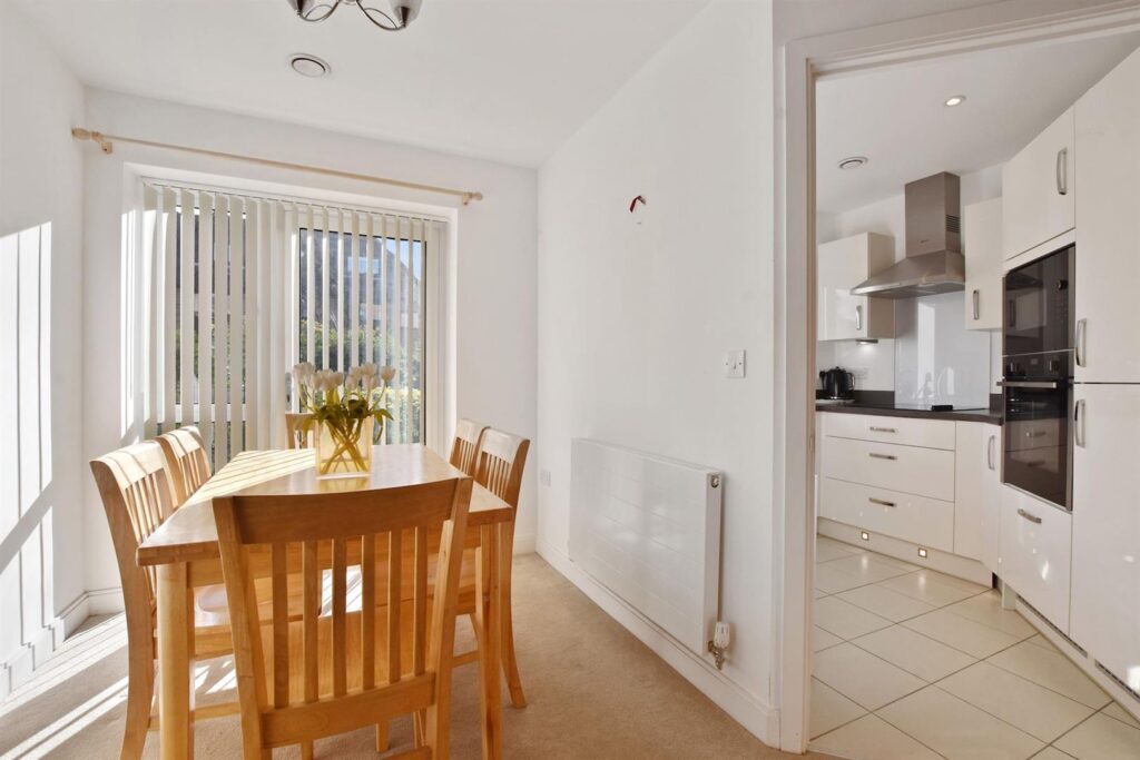 Hindes Road, Harrow