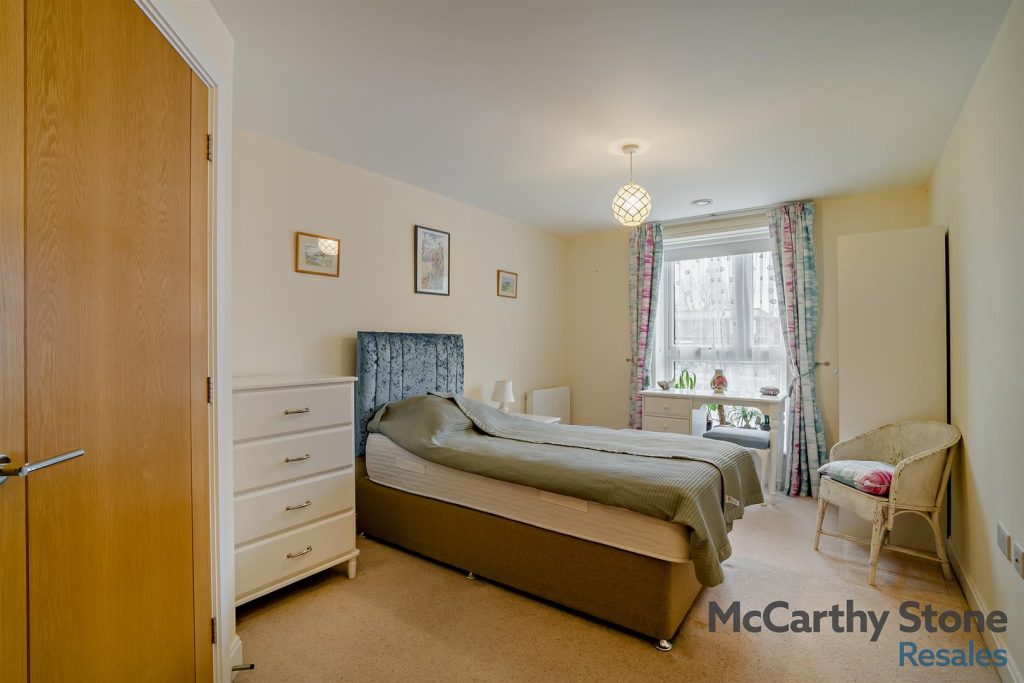 Bucklands, Stock Way South, Nailsea, BS48 2BF