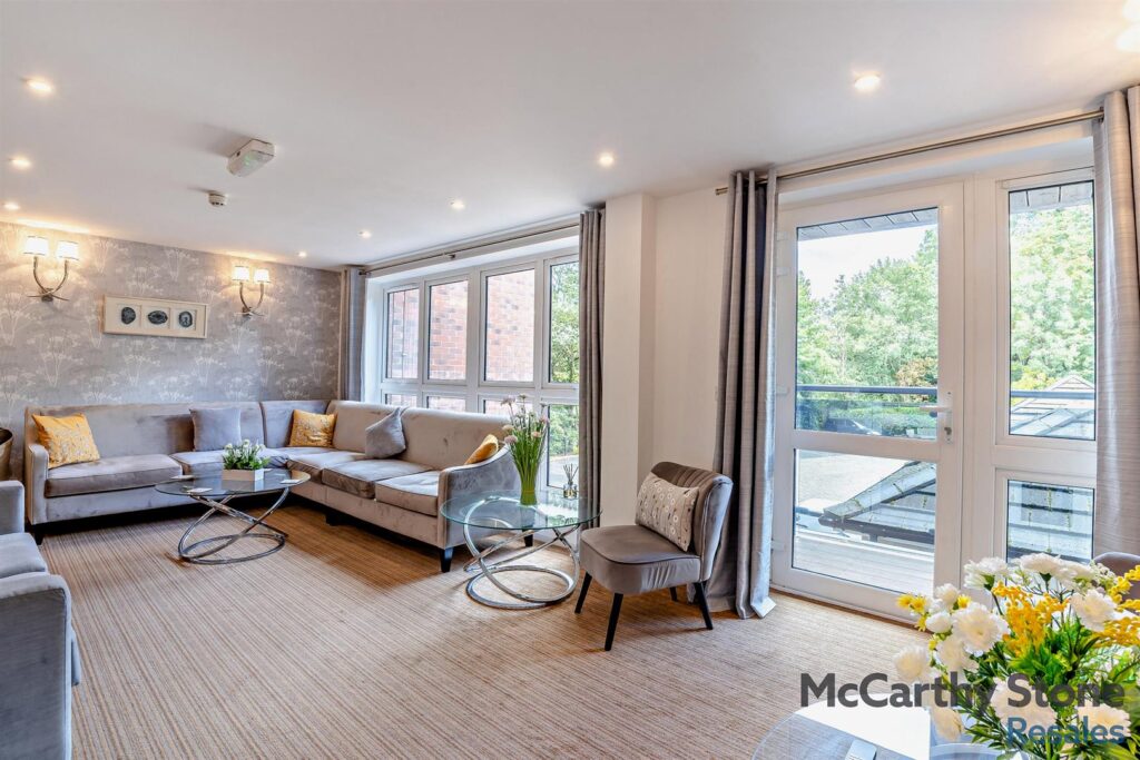 Broadfield Court, Park View Road, Prestwich, Manchester