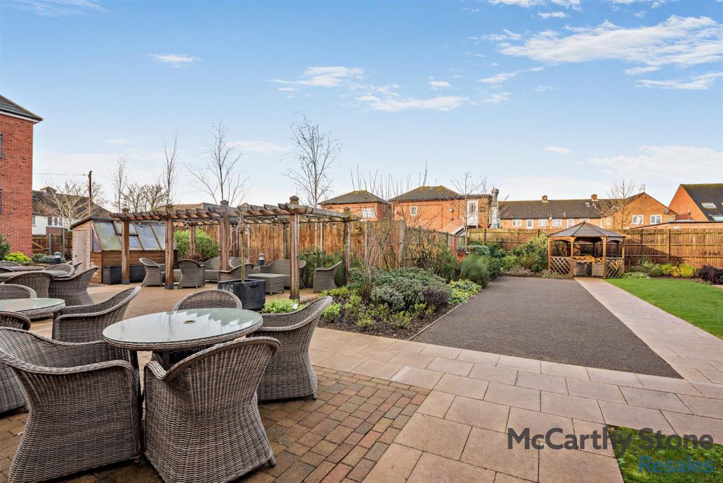 The Moors, Thatcham
