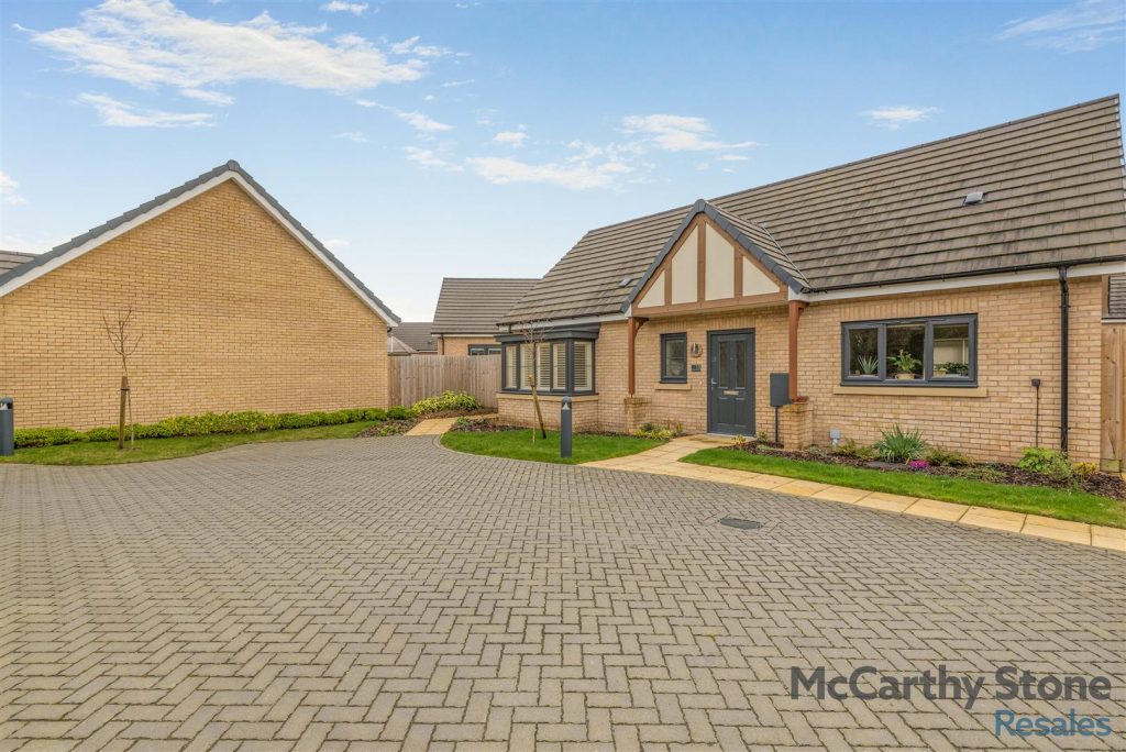Hotchkin Gardens, Land at, Tattershall Road Woodhall Spa