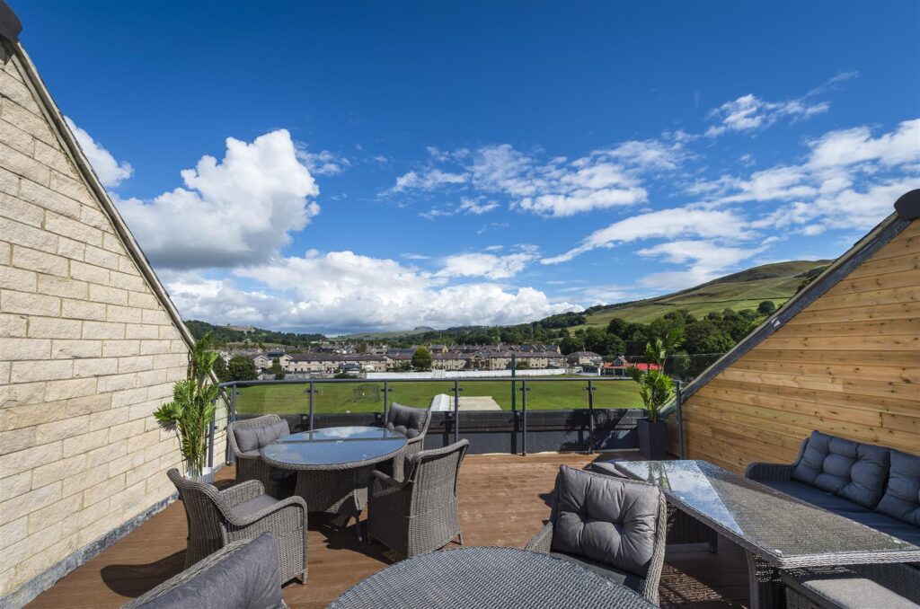 The Wickets, Kirkgate, Settle, BD24 9FN