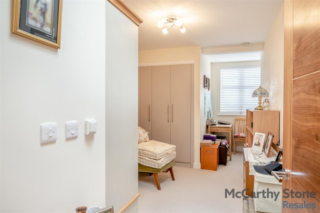 Orchard Gate, Banbury Road, Stratford-Upon-Avon, CV37 7HT