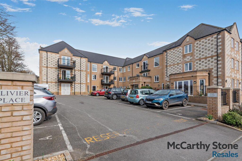 Olivier Place, Hart Close, Wilton, Salisbury