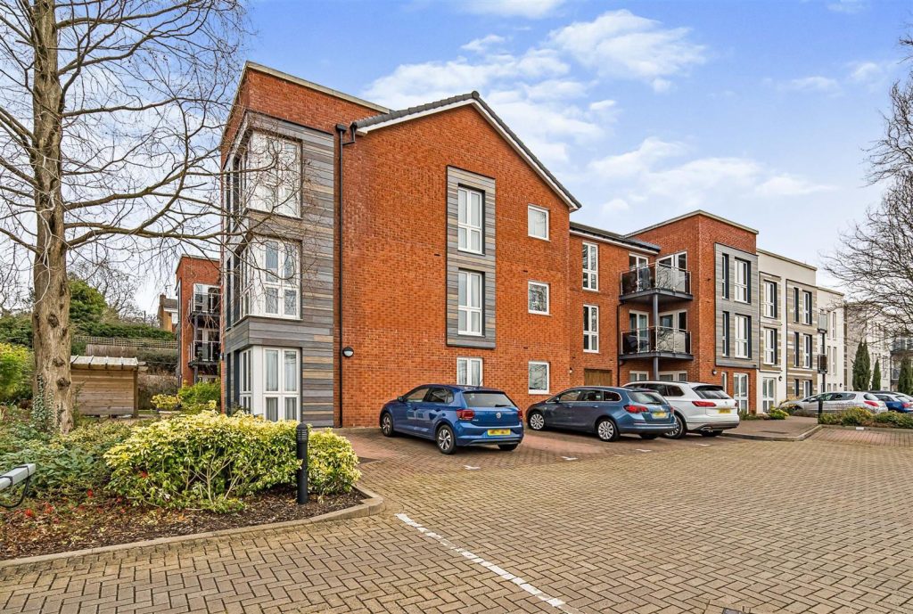 Sanderson Court, Park Road, Hagley