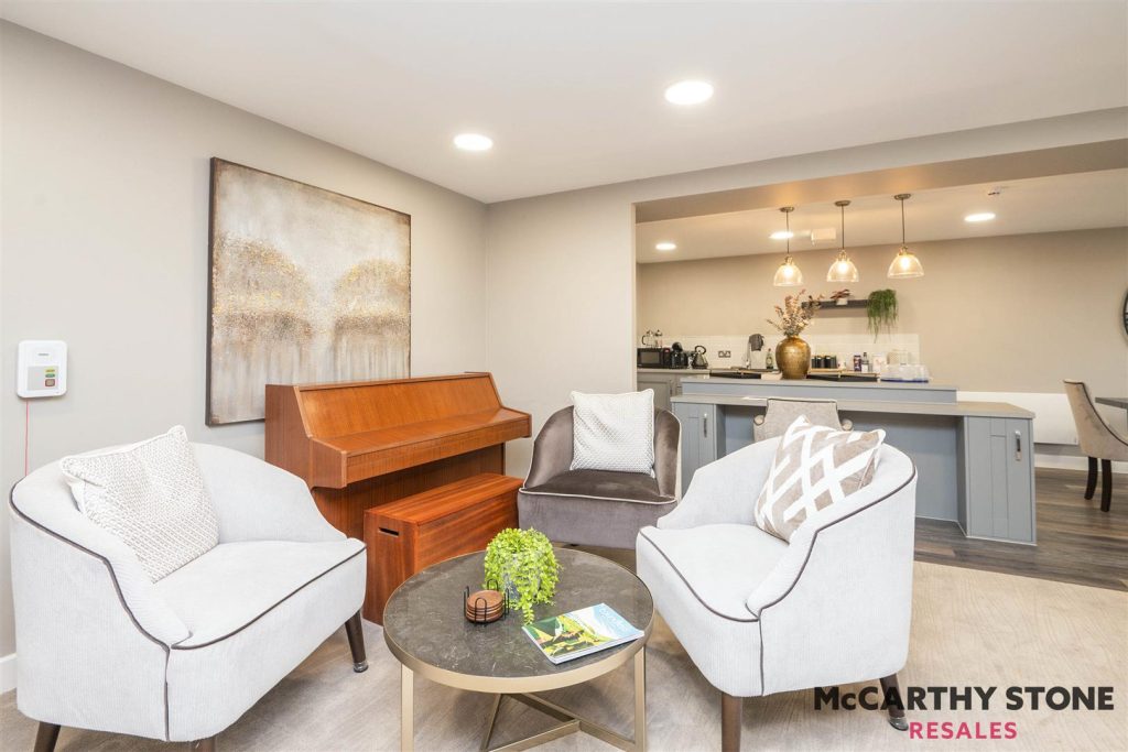Queen Elizabeth Place, Orchard Lane, Alton, GU34 1GZ