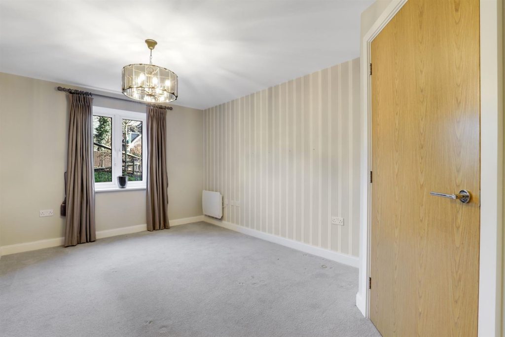 Outwood Lane, Chipstead, Coulsdon, CR5 3LU