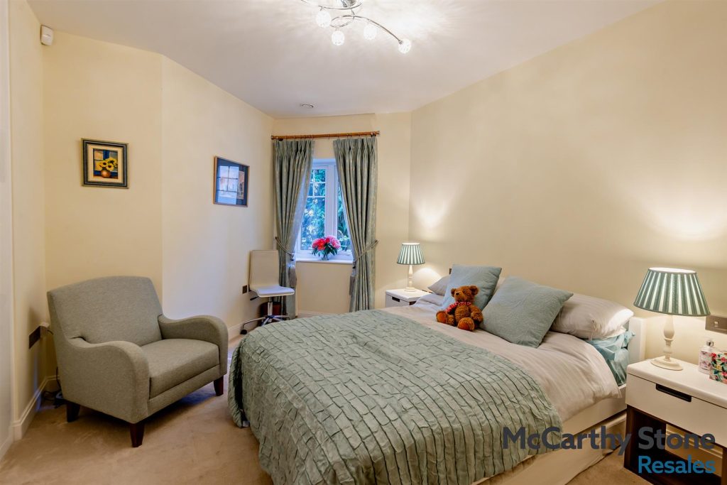 St. Johns Road, Loughton