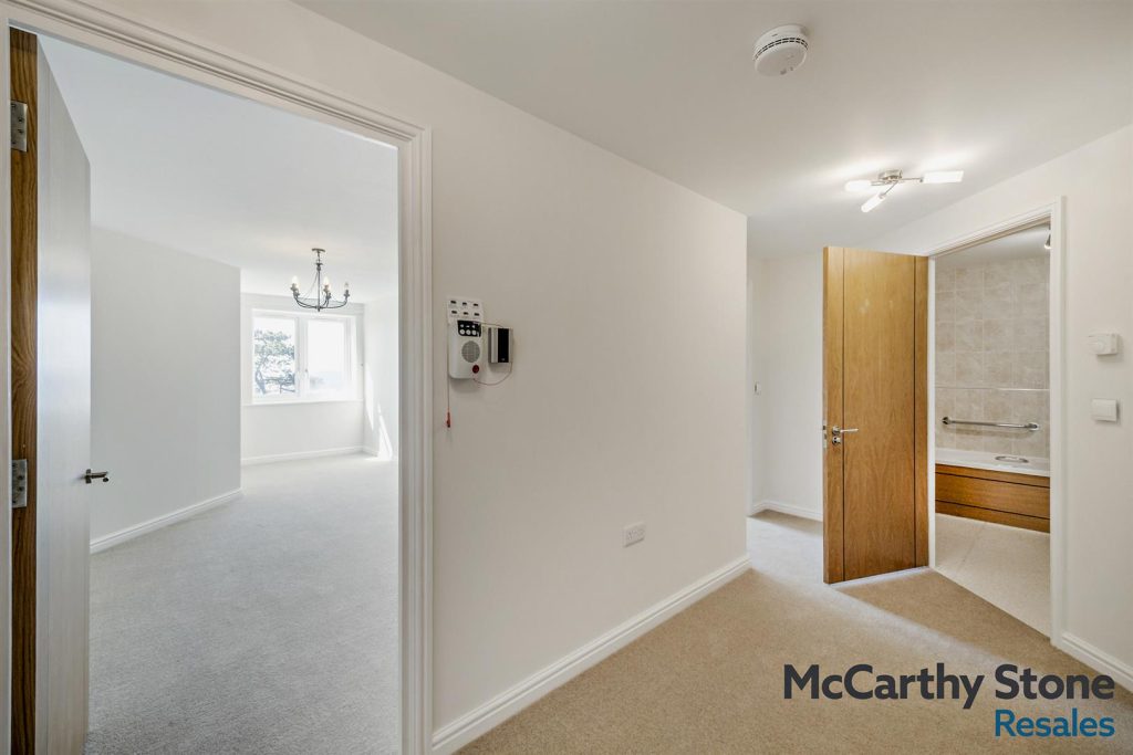 Roswell Court, Douglas Avenue, Exmouth