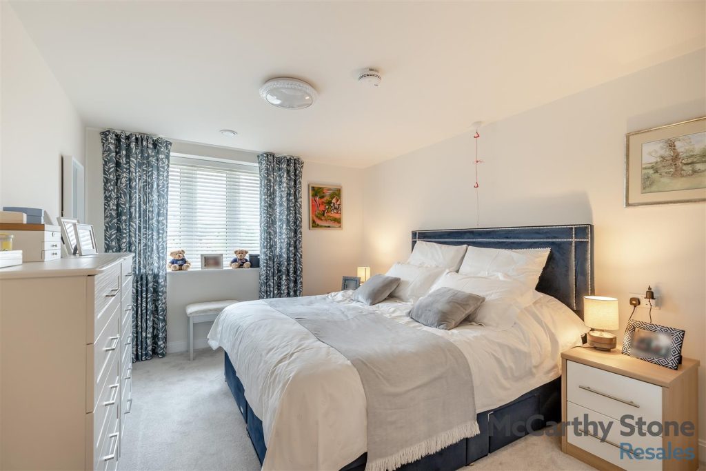Bluebell House, Barnsdale Drive, Westcroft, Milton Keynes