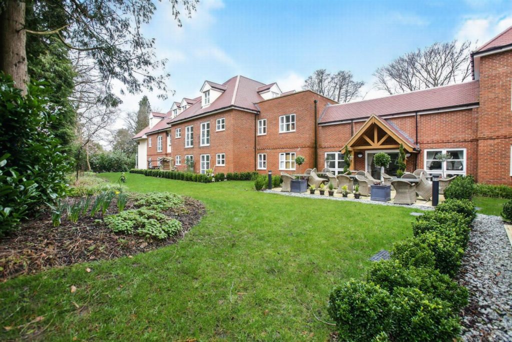 Langton House, Westhall Road, Warlingham, CR6 9HF