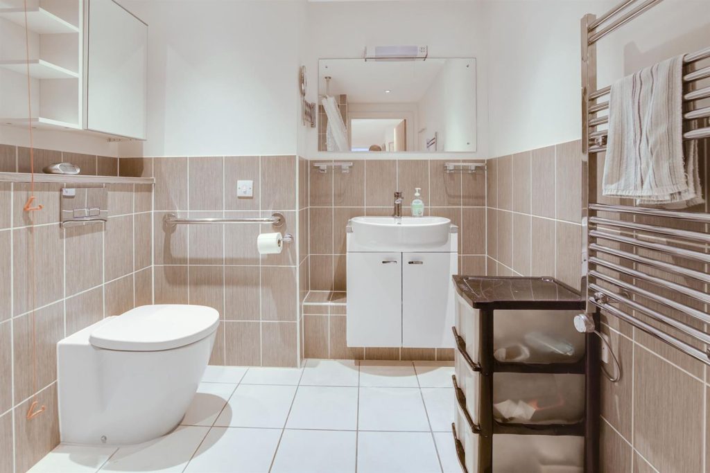 Liberty House, Kingston Road, Raynes Park, London SW20 8DA