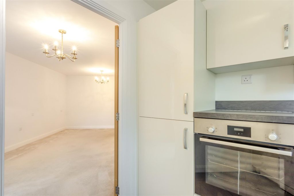 Saxon Gardens, Penn Street, Oakham, Rutland, LE15 6DF