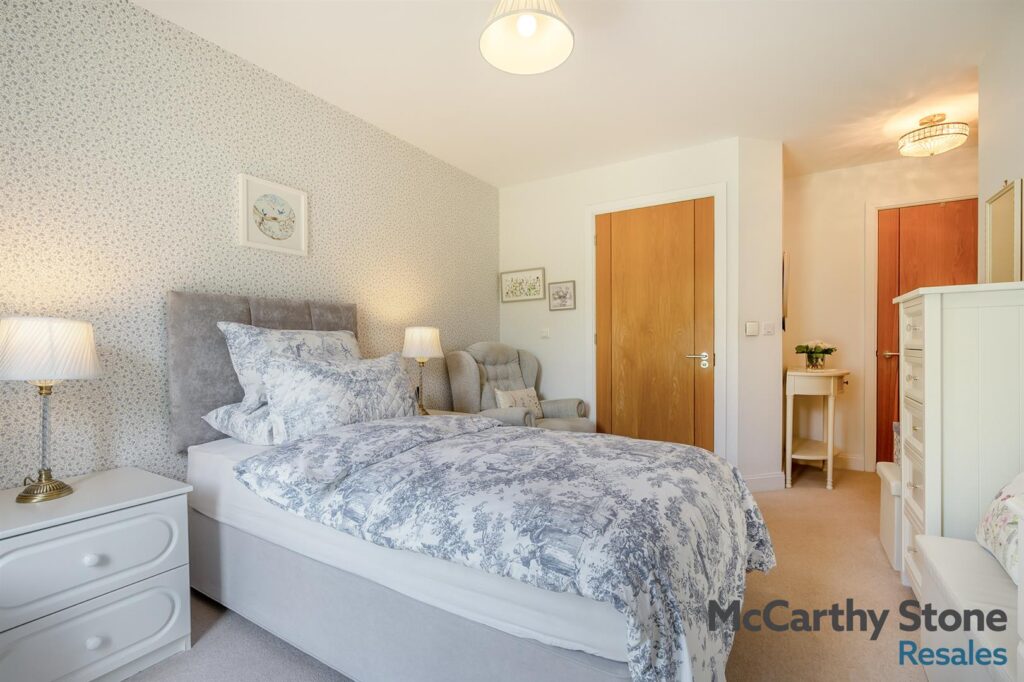Jackson Place, Fields Park Drive, Alcester, Warwickshire, B49 6GR