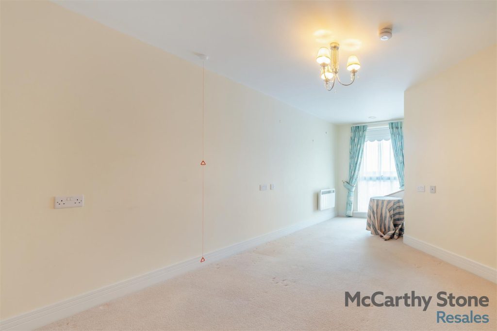 35 Wilton Court, Southbank Road, Kenilworth
