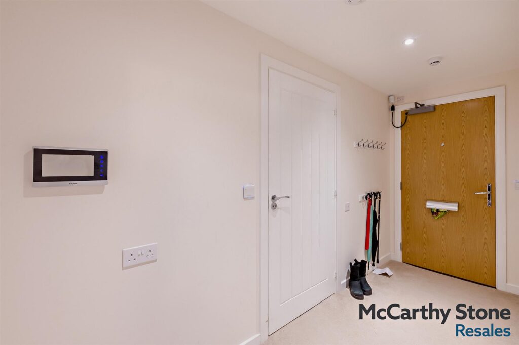 Westwood Manor, Langholm Close, Beverley