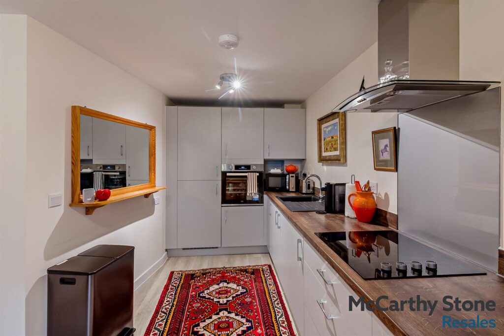 Westwood Manor, Langholm Close, Beverley