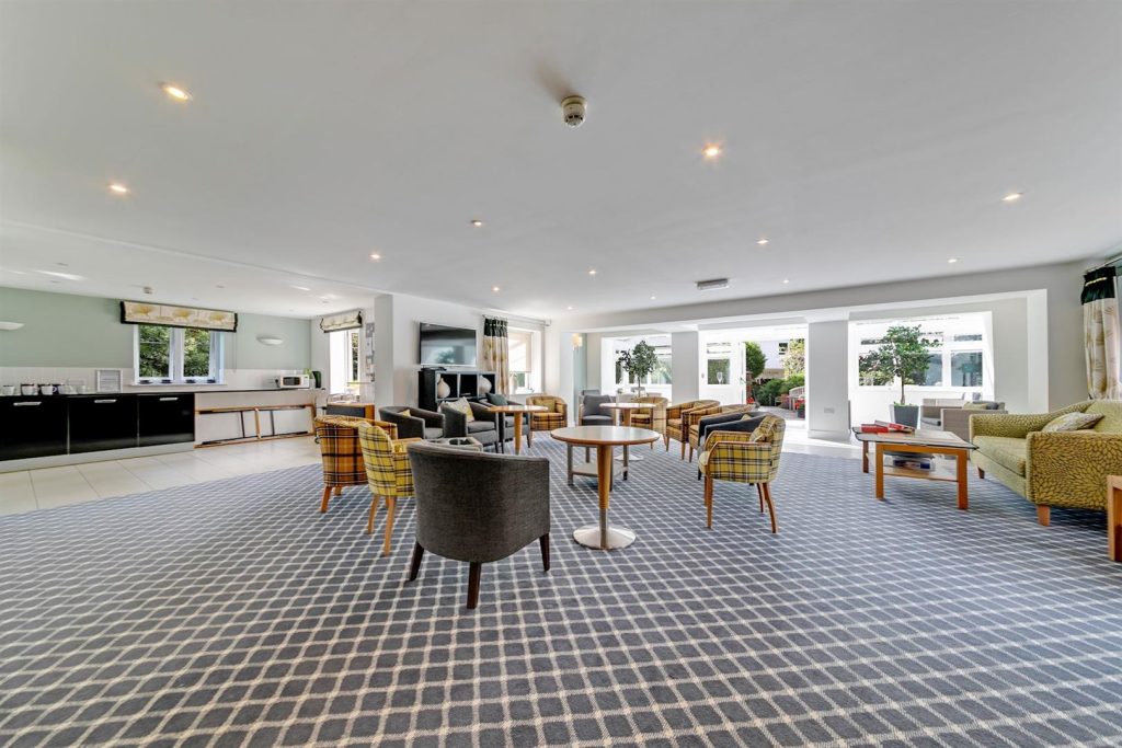 Limpsfield Road, South Croydon, CR2 9LB