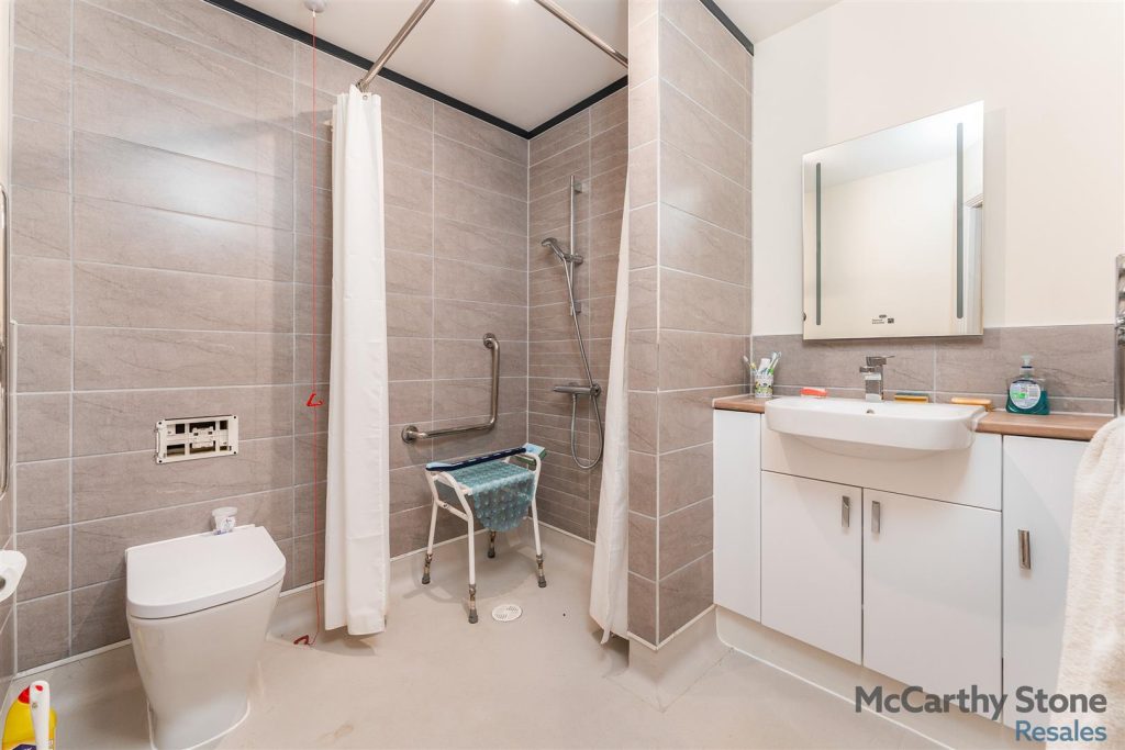 Roslyn Court, Lisle Lane, Ely, Cambridgeshire, CB7 4FA