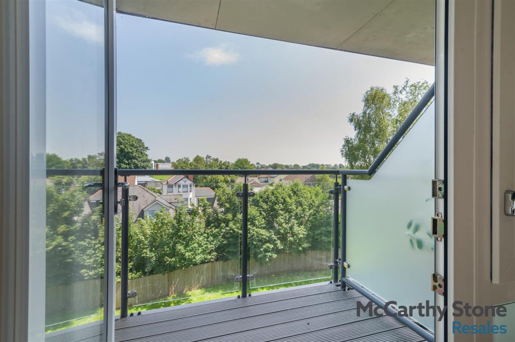 Llys Isan, Ilex Close, Llanishen, Cardiff, CF14 5DZ