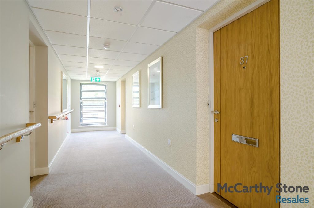 Llys Isan, Ilex Close, Llanishen, Cardiff, CF14 5DZ