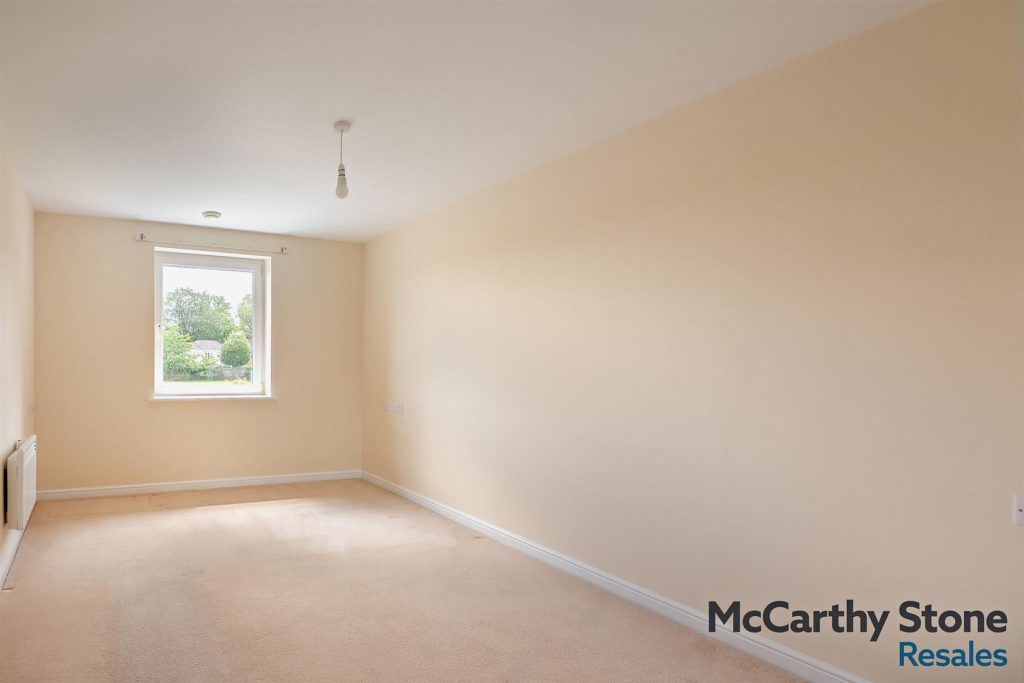 Benedict Court, Western Avenue, Newbury, Berkshire, RG14 1AR