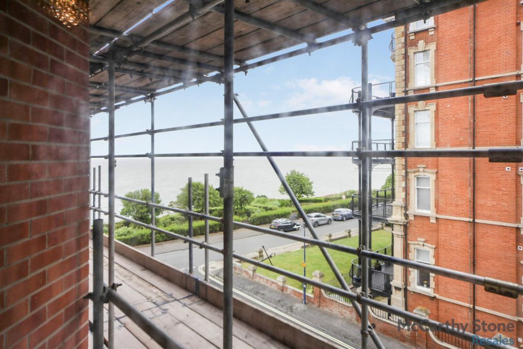 Pavilion Court, Hamilton Gardens, Felixstowe, IP11 7FA