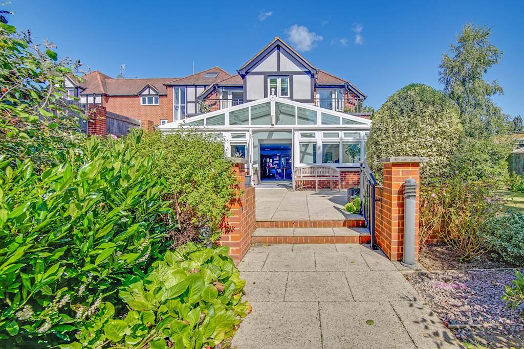 Limpsfield Road, South Croydon, CR2 9LB
