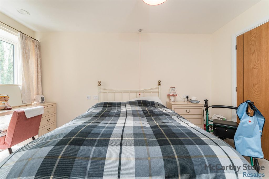 Roslyn Court, Lisle Lane, Ely, Cambridgeshire, CB7 4FA