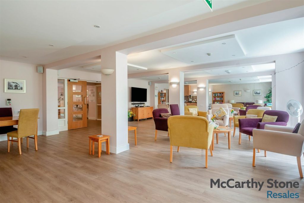 Peel Court, College Way, Welwyn Garden City, Hertfordshire, AL8 6DG