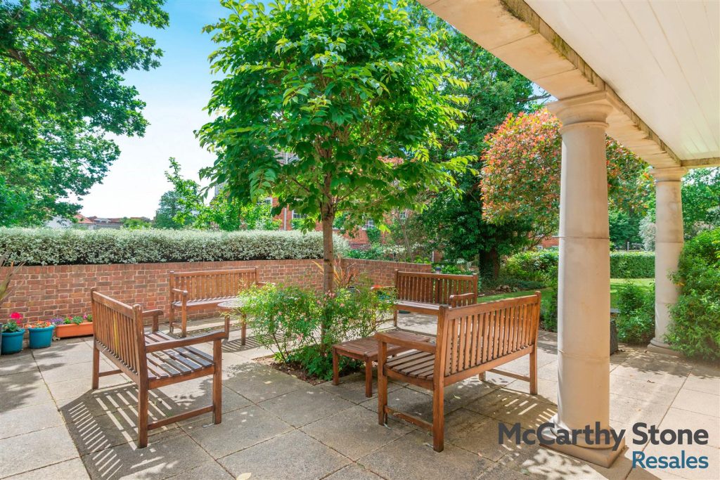 Peel Court, College Way, Welwyn Garden City, Hertfordshire, AL8 6DG