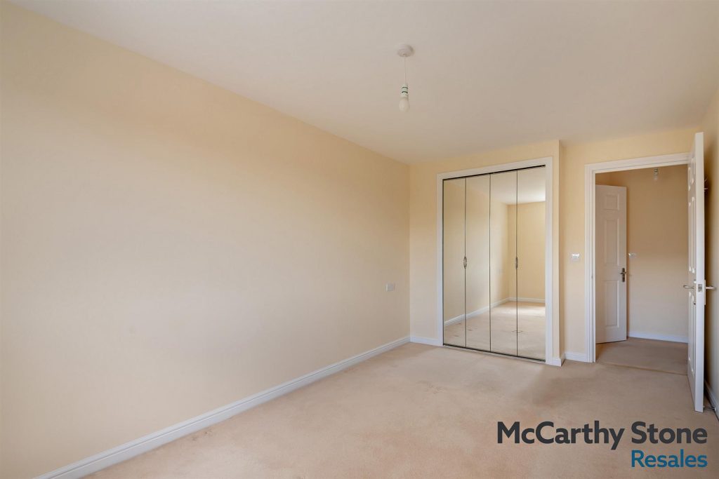 Benedict Court, Western Avenue, Newbury, Berkshire, RG14 1AR