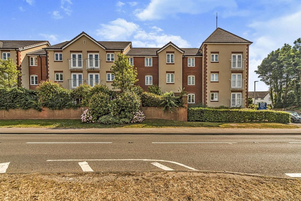 Goodes Court, Baldock Road, Royston