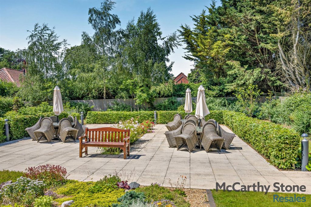 Louis Arthur Court, 27-31 New Road, North Walsham, Norfolk, NR28 9FJ