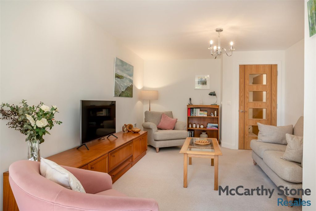 Keatley Place, Hospital Road, Moreton-in-Marsh. GL56 0DQ