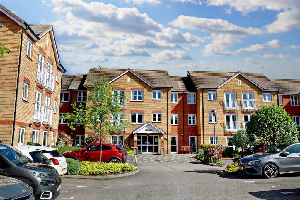 Goodes Court, Royston, Herts, SG8 5FF