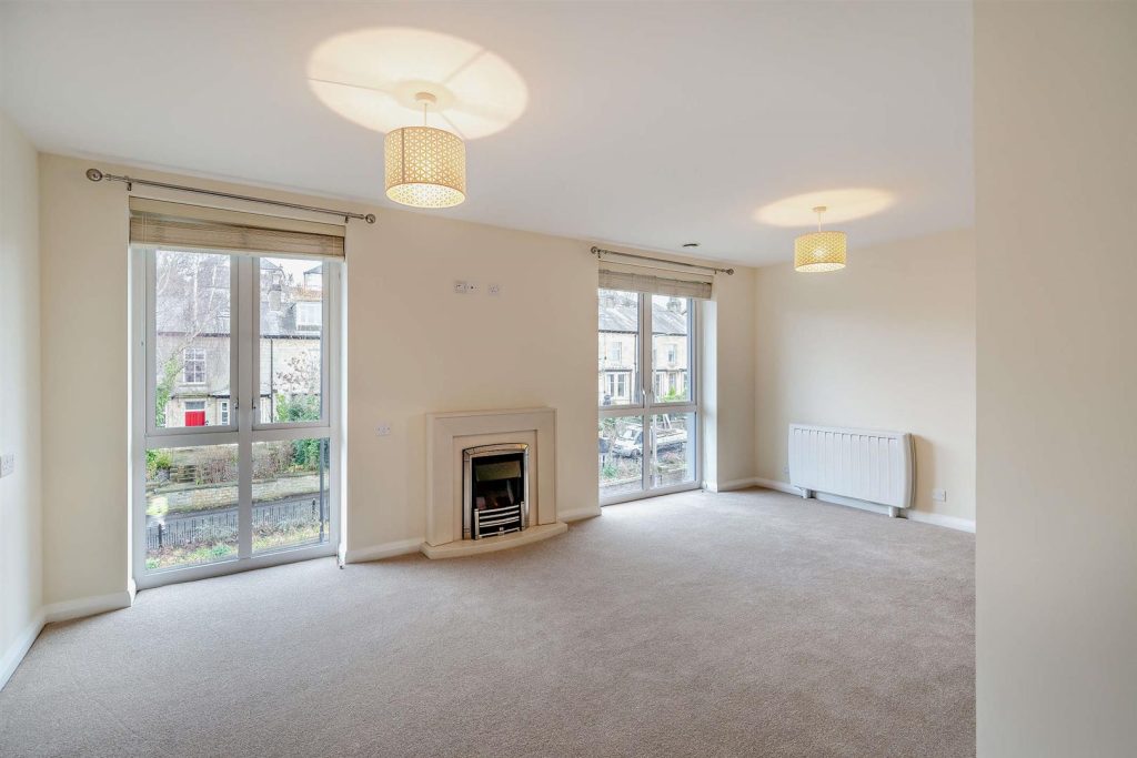 142 Greaves Road, Lancaster