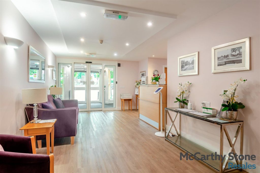Peel Court, College Way, Welwyn Garden City, Hertfordshire, AL8 6DG
