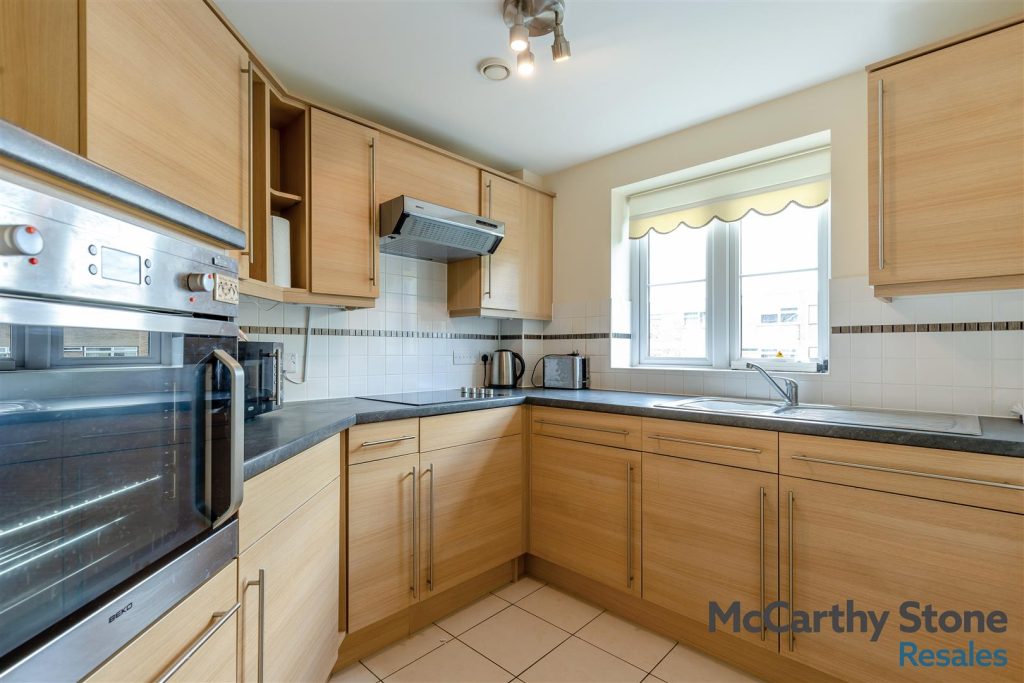 Goodes Court, Baldock Road, Royston