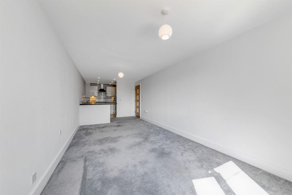 Limpsfield Road, South Croydon, CR2 9LB