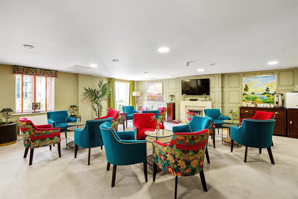 Shackleton Place, Bath Road, Devizes, Wiltshire, SN10 2GZ