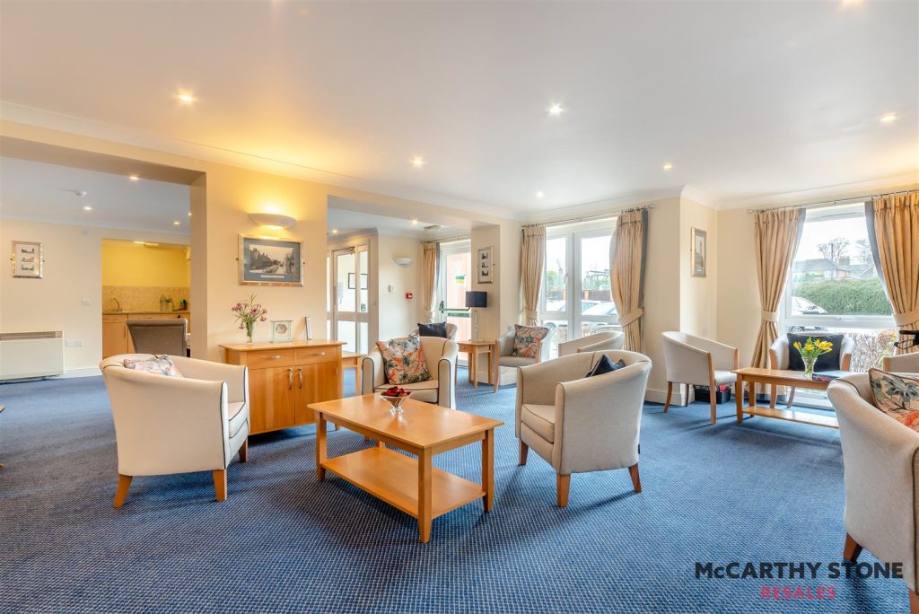 Benedict Court, Western Avenue, Newbury, Berkshire, RG14 1AR