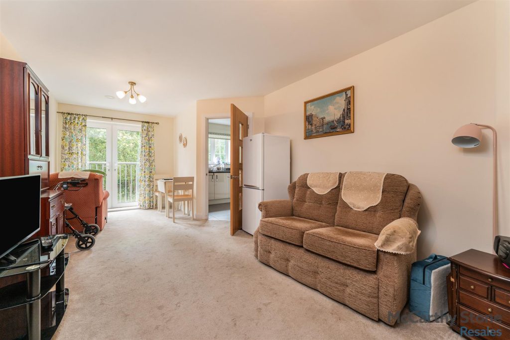 Roslyn Court, Lisle Lane, Ely, Cambridgeshire, CB7 4FA