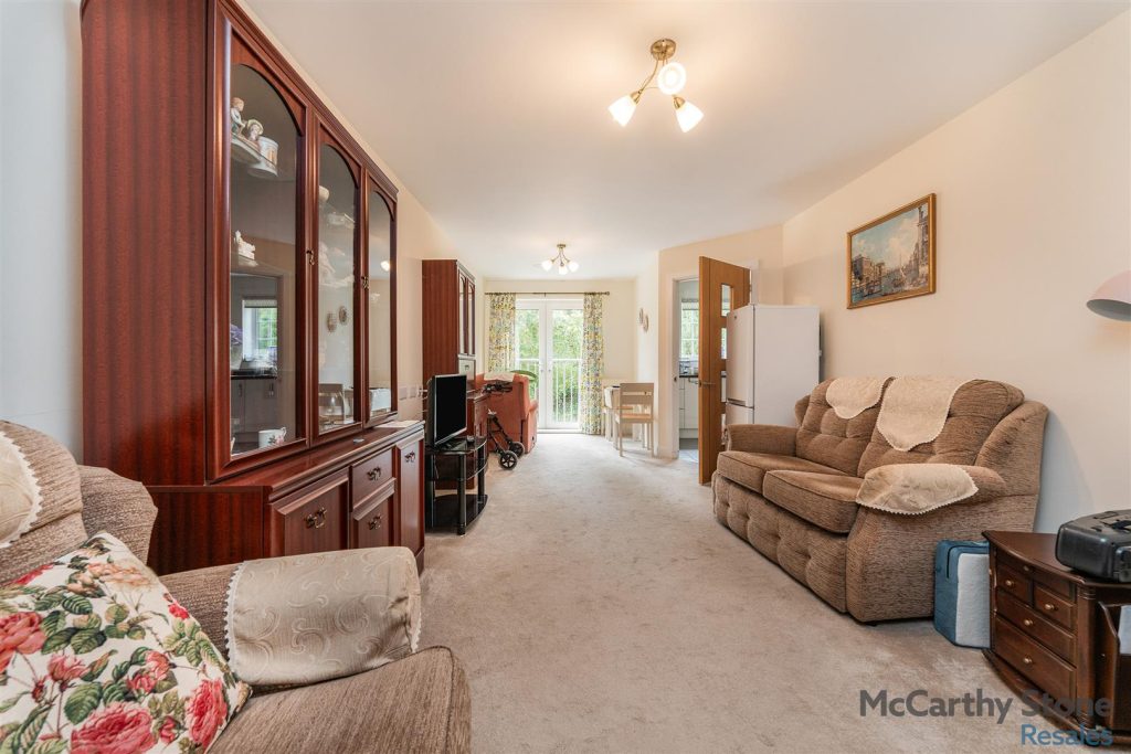 Roslyn Court, Lisle Lane, Ely, Cambridgeshire, CB7 4FA