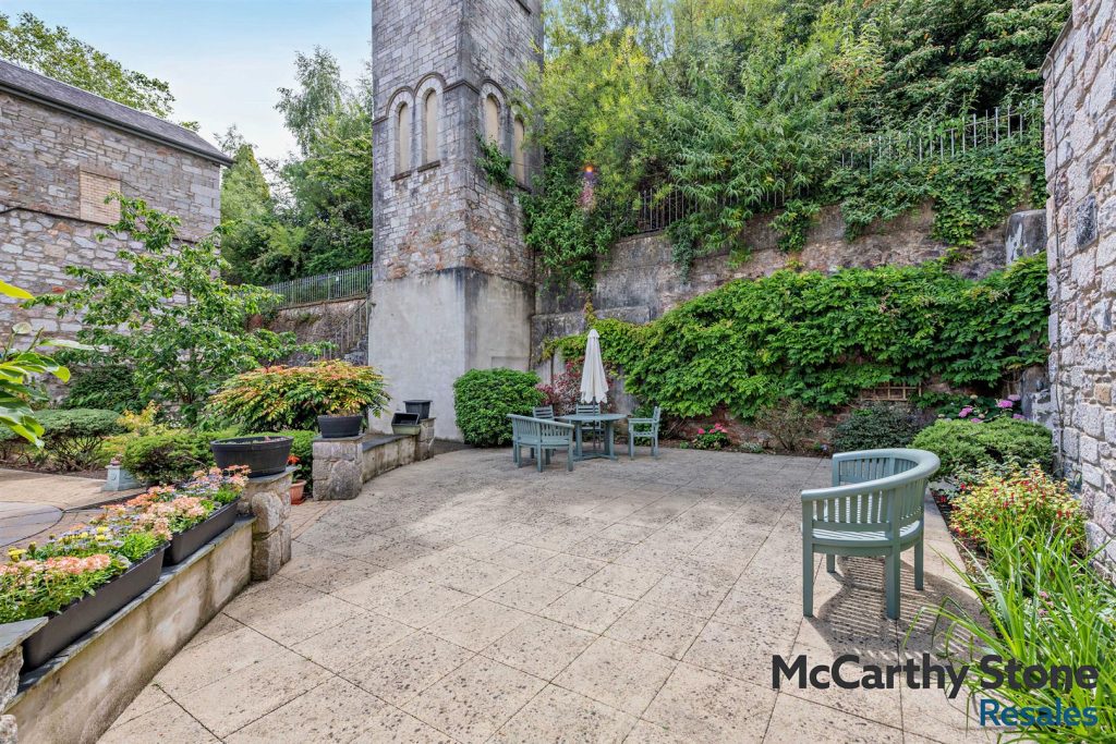 Stover Court, East Street, Newton Abbot