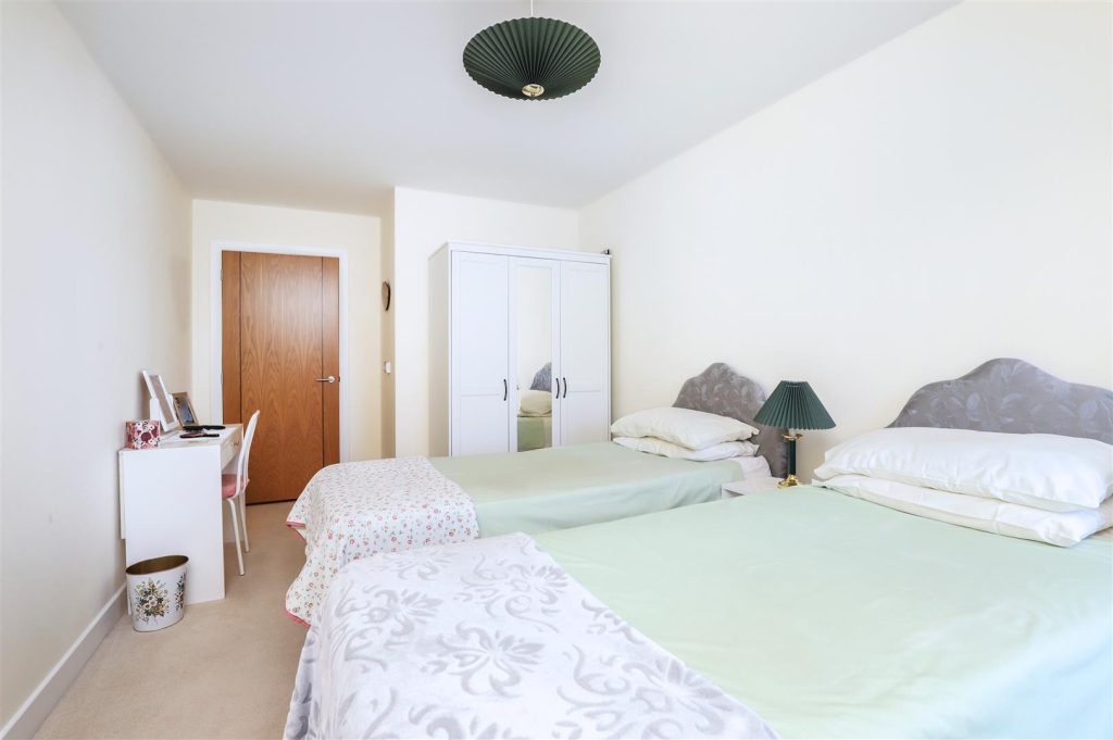 Greenwood Grove East, Stewarton Road, Newton Mearns